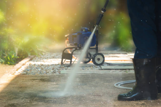 Best Pool Deck Cleaning  in Hillsboro, TX